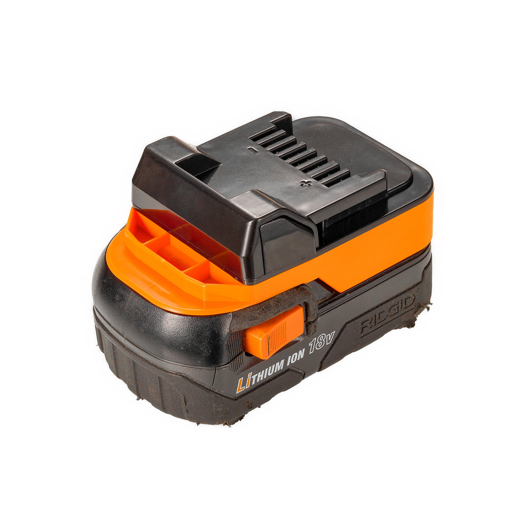 AEG 18V to Metabo HPT 18V battery adapter - fitted to the AEG 18V battery, tool-side terminal slots upward