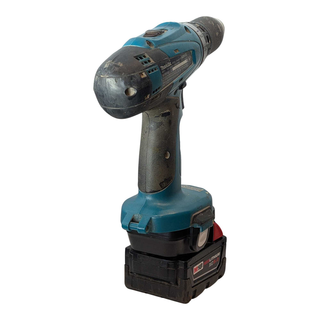 Milwaukee 18V to Makita 18V (Ni-Cd) Battery Adapter